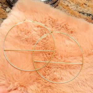 Sarah Briggs Hoops XL